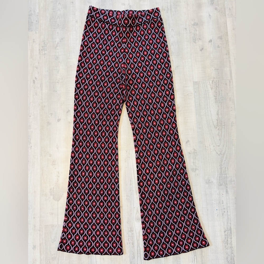 Mango Medium Pink and Black Mod Geometric Flare Knit Pants